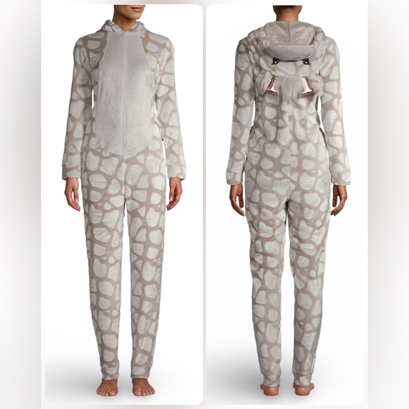 Secret Treasures Adult Giraffe Cozy Gray and Tan Animal Print Hooded Onesie XS - Picture 1 of 16